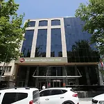 Western Center