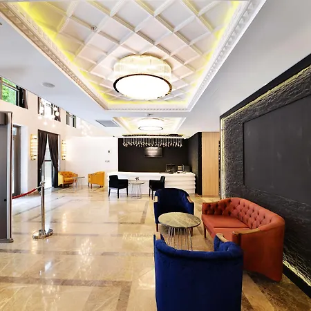 Western Center Hotel 4*