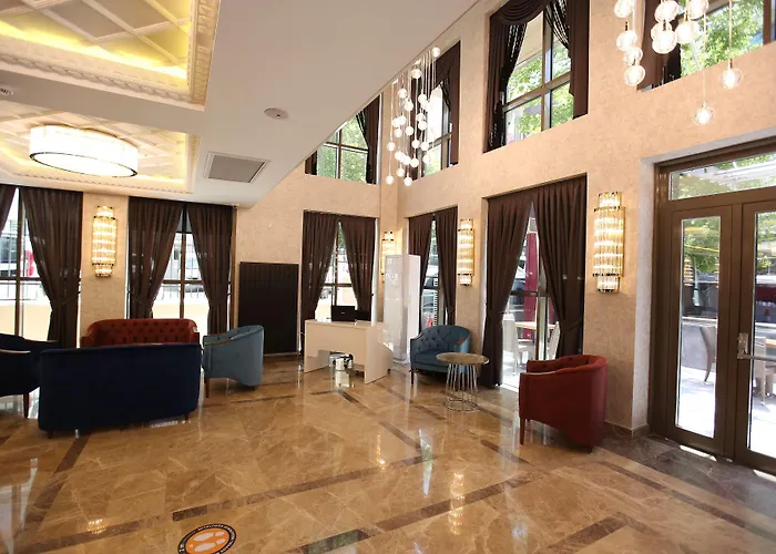 Hotel Western Center 4*